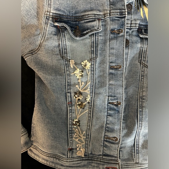 Kensie Jeans Reworked Handmade one of a kind Reconstructed DIY denim Jean jacket - Picture 4 of 9